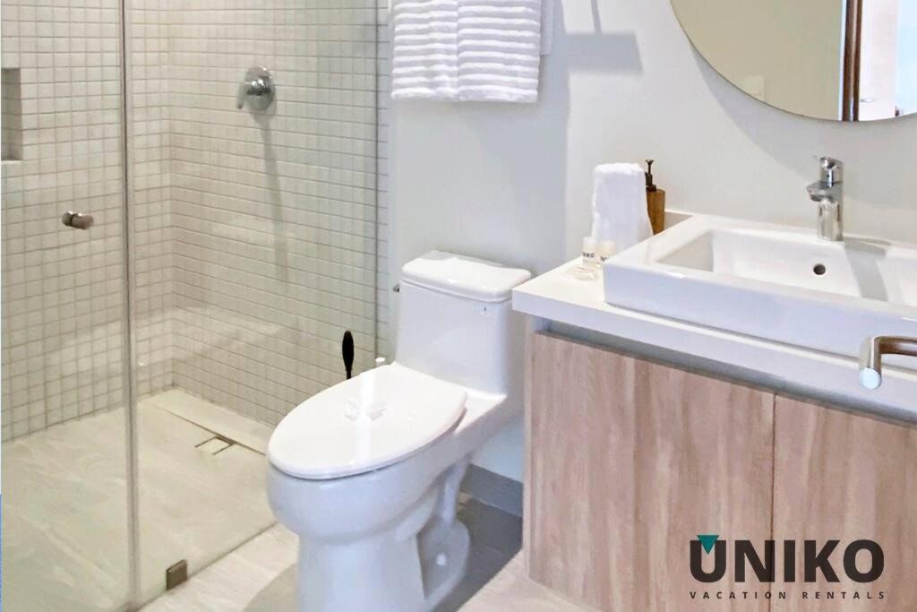1 Block To The Beach 2Br 6Pax Rooftop Pool King Bed Πλάγια Ντελ Κάρμεν Εξωτερικό φωτογραφία